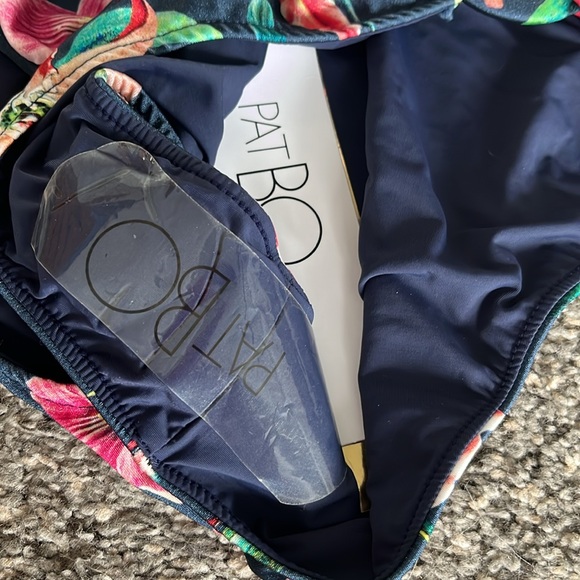 PatBo Laelia top and bottom Bikini set NWt size Large - Picture 5 of 8